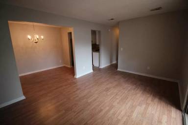 Main picture of 107 Thornwell Ct