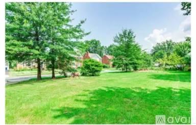 Main picture of 2313 N Taylor Rd