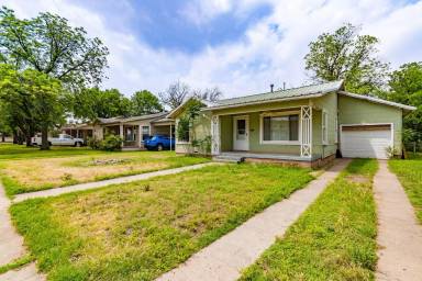 Main picture of 1950 Matador St