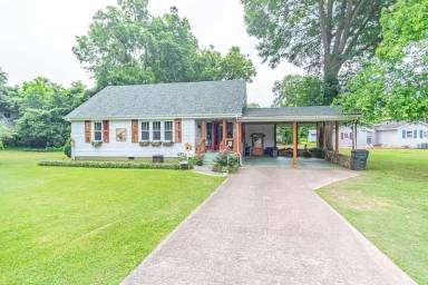 Main picture of 307 W Almon Ave