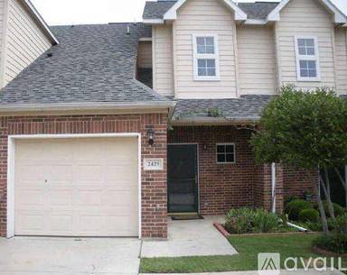 Main picture of 2429 Southcourt Cir