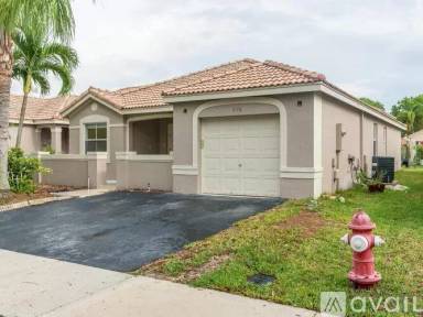 Main picture of 4176 Pine Ridge Ln