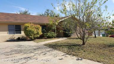 Main picture of 3122 Edgewood Dr
