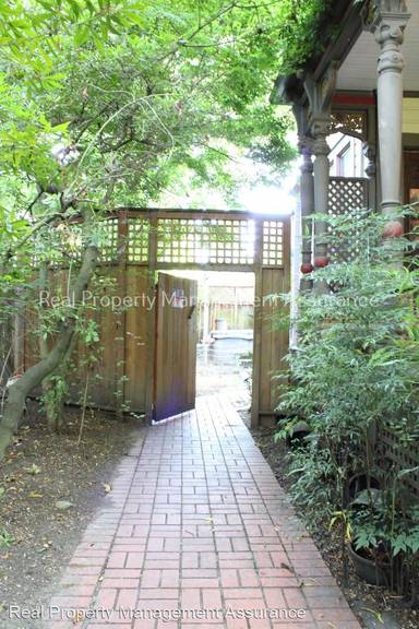 Main picture of 2216 NW Johnson St