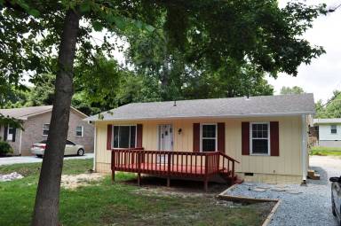 Main picture of 1023 Raven St