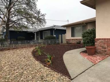 Main picture of 1505 Tulip Dr