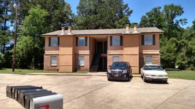 Main picture of 109 W Westridge Dr
