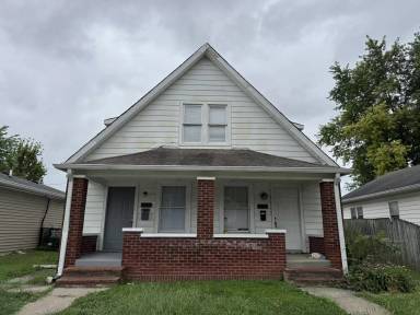 Main picture of 1539 Wade St