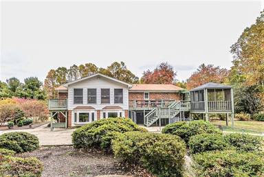 Main picture of 12410 Bennett Rd