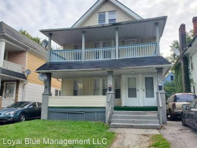Main picture of 665 E 91st St
