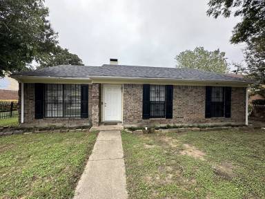 Main picture of 1016 Burlywood Dr
