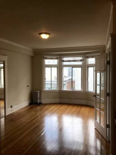 Main picture of 748 Taylor St