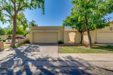 Main picture of 19 W Calle de Arcos