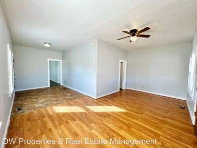 Main picture of 607 Sunnyside Ave