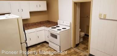 Main picture of 919 1/2 E 8th St