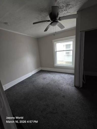 Main picture of 405 Noah Ave