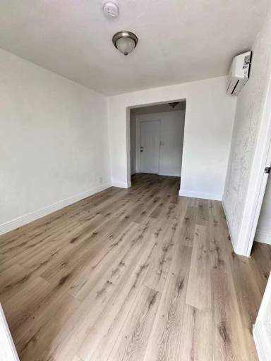Main picture of 840 NW 10 840-5 St