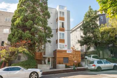 Main picture of 4229 7th Ave NE