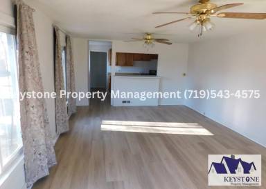 Main picture of 706 W Adams Ave