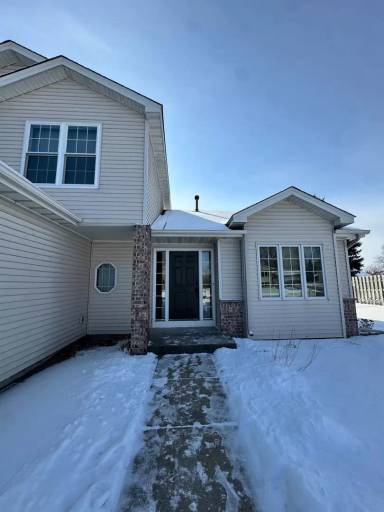 Main picture of 486 Tuttle Dr