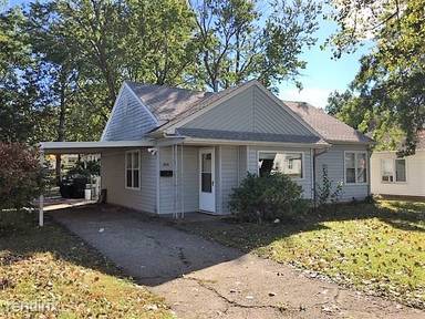 Main picture of 2020 SW Atwood Ave