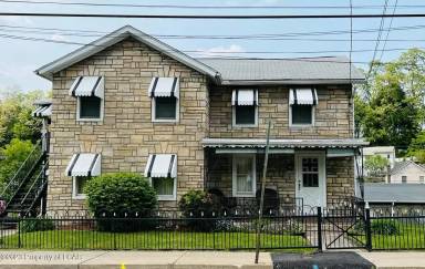 Main picture of 186 Parsonage St