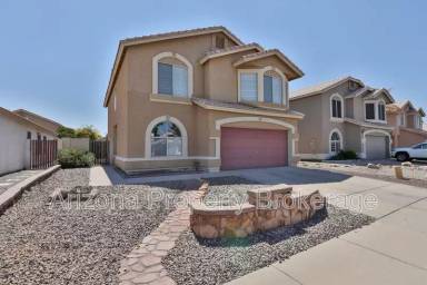 Main picture of 4601 E Scott Ave