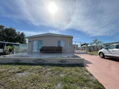 Main picture of 532 Walnut Cir
