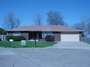 Main picture of 3310 S Southlyn Pl