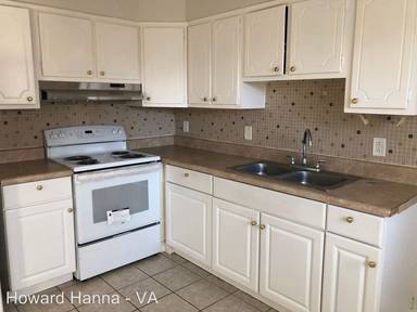 Main picture of 885 S Club House Rd