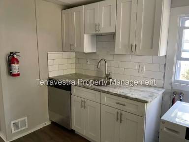 Main picture of 134 S 3rd St