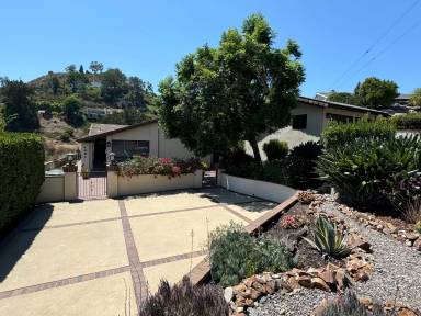 Main picture of 4884 Vista Arroyo