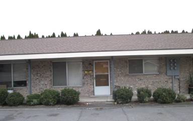 Main picture of 735 2nd St NW