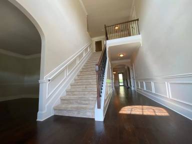 Main picture of 420 Fernhurst Ln