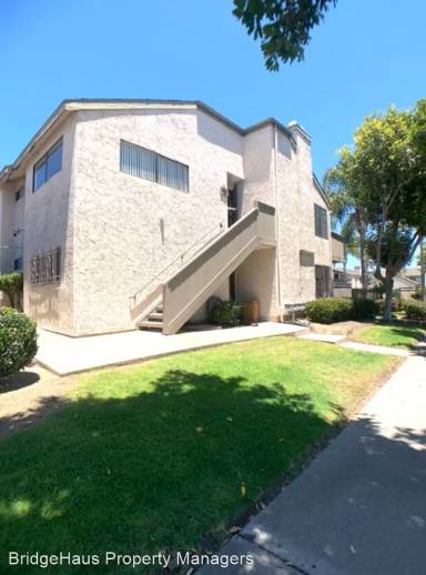 Main picture of 2358 Grand Ave