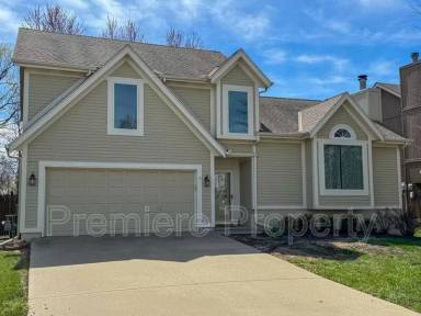 Main picture of 7415 W 157th Ter