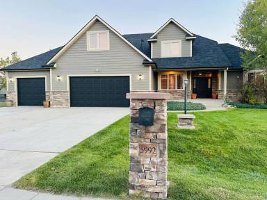 Main picture of 5992 Ironwood Dr