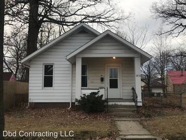 Main picture of 3210 Robinwood Dr