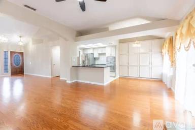 Main picture of 1301 Bellwood Ct