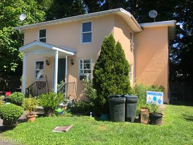 Main picture of 134 Marble Ave