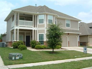 Main picture of 9756 Water Tree Dr