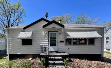 Main picture of 1921 Falcon Dr