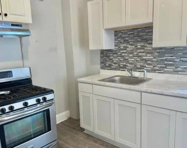 Main picture of 2549 Edmondson Ave