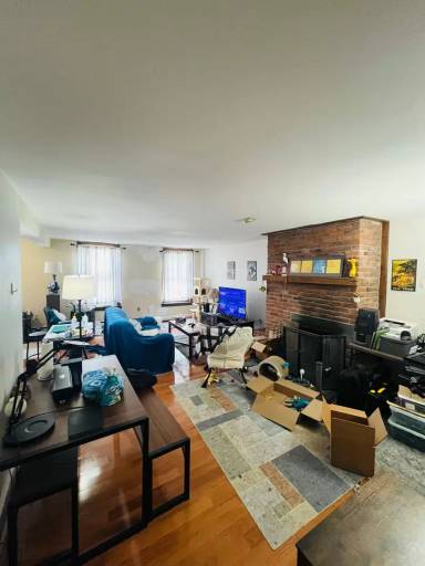 Main picture of 366 Hamilton St