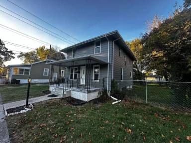 Main picture of 405 Beech St