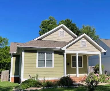 Main picture of 207 Idlewild Ave