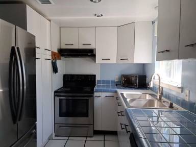 Main picture of 6912 Beach Dr