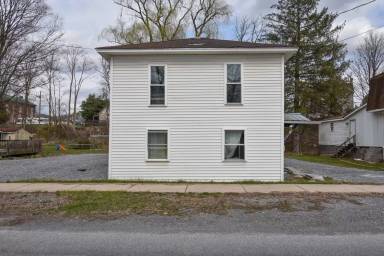 Main picture of 18 Monument Orviston Rd