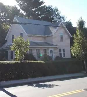 Main picture of 419 Lebanon St