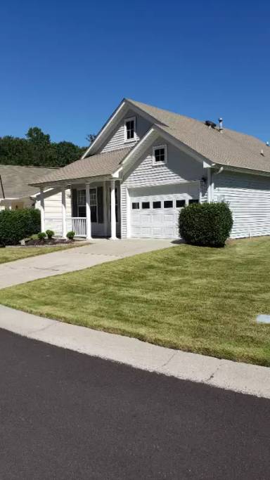 Main picture of 2058 Village Park Dr
